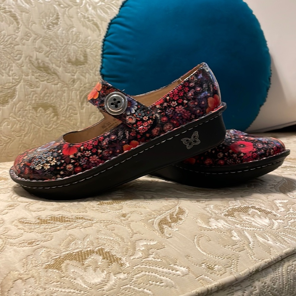 Alegria Leather Platform Shoes by PG Lite.